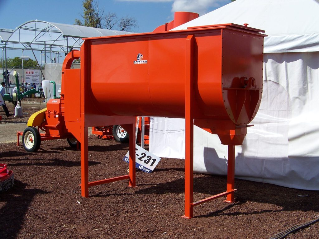 Mezcladora Horizontal para Alimentos Balanceados: Eficiencia y Homogeneidad en Cada Mezcla